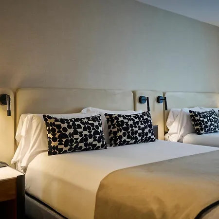 Hotel Catalonia Ramblas 4* Sup