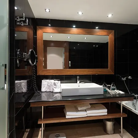 カタロニア ランブラス 4* Sup