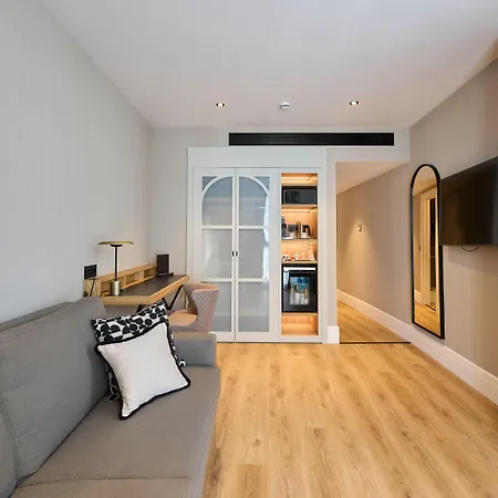 Hotel Catalonia Ramblas 4* Sup