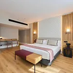 Отель Catalonia Ramblas 4* Sup 4*