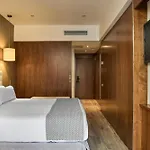 Отель Catalonia Ramblas 4* Sup 4*