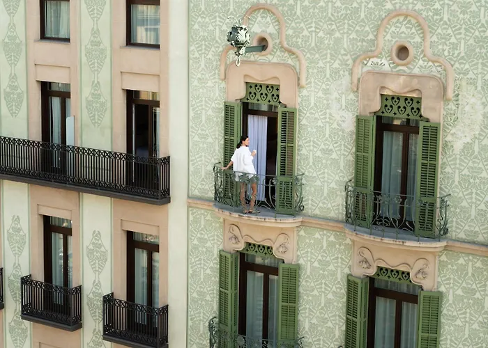 Hotel Catalonia Ramblas 4* Sup 4*